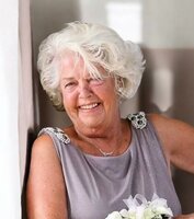 Marylou  Mackenzie